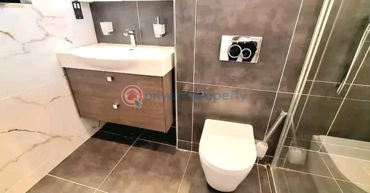 4 bedroom Townhouse For Rent East Airport Airport Residential Area Accra - 5