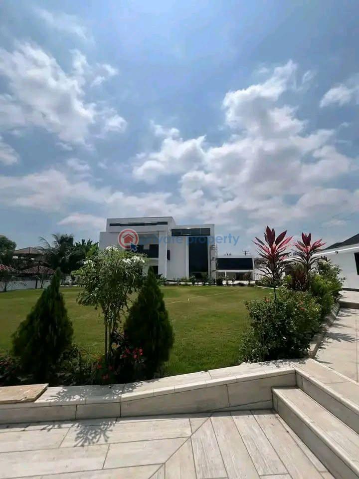 7 bedroom House For Sale Trasacco East Legon Accra - 2