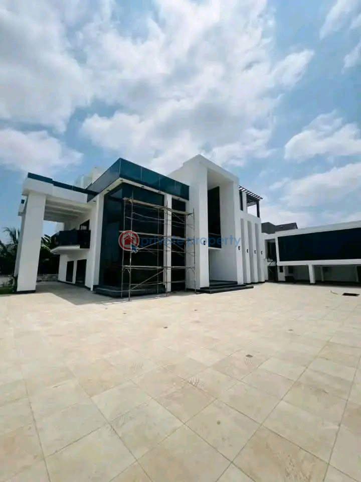 7 bedroom House For Sale Trasacco East Legon Accra - 0