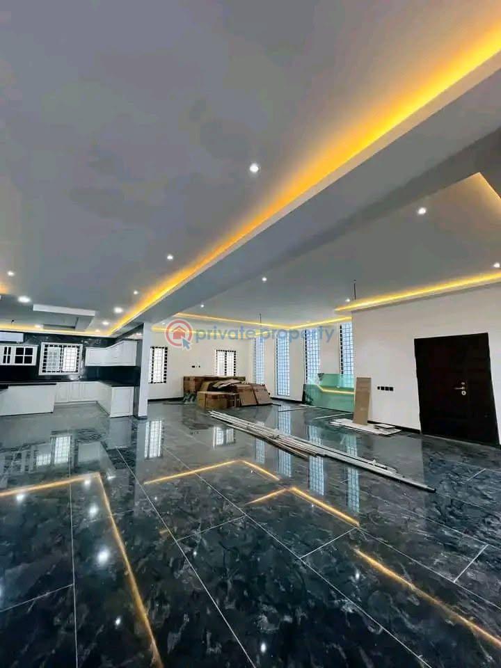 7 bedroom House For Sale Trasacco East Legon Accra - 6