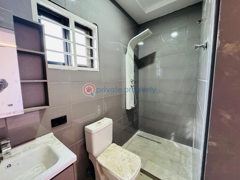 4 bedroom House For Sale Lashibi Spintex Accra - 23
