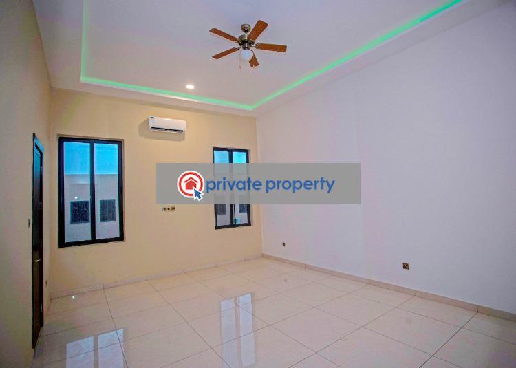 5 bedroom House For Sale &nbsp;spintex Spintex Accra - 5