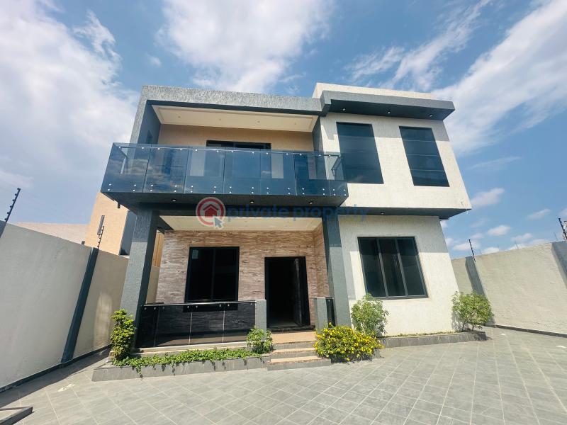 5 bedroom House For Sale East Airport Airport Residential Area Accra - 1