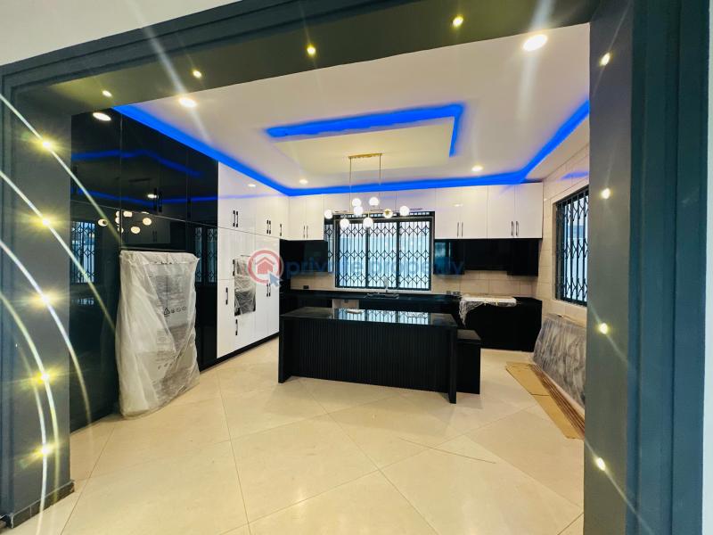 5 bedroom House For Sale East Airport Airport Residential Area Accra - 15
