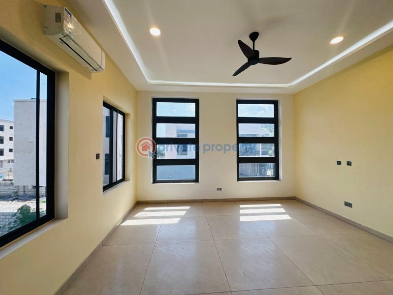 5 bedroom House For Sale East Airport Airport Residential Area Accra - 17