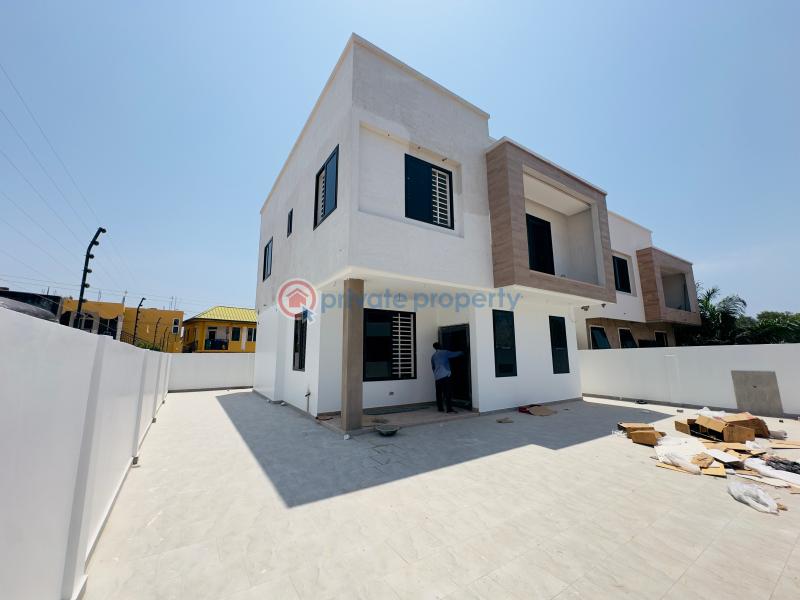 3 bedroom House For Sale Community 18 Baatsonaa Spintex Accra - 1