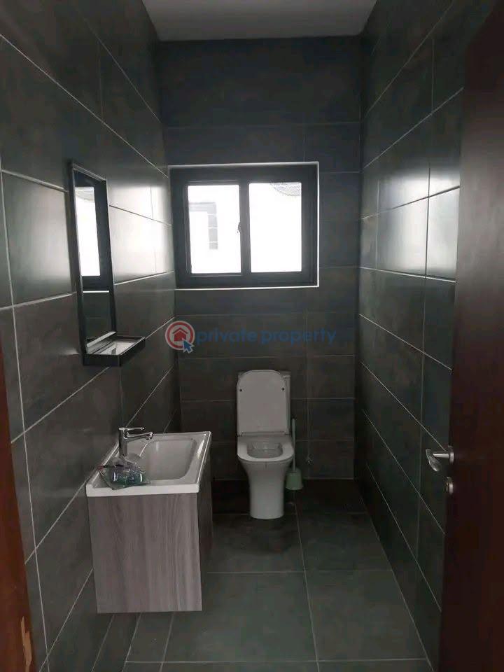 3 bedroom House For Sale Ashaley Botwe Adenta Municipal Accra - 7