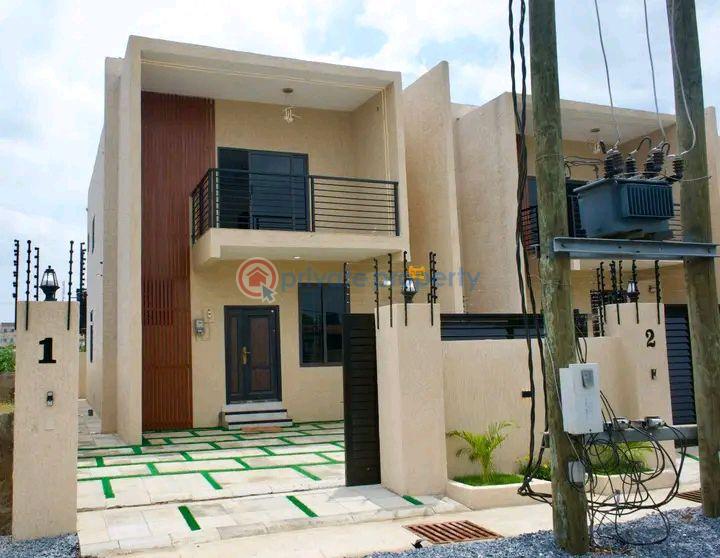 2 bedroom House For Sale Ashaley Botwe Adenta Municipal Accra - 0