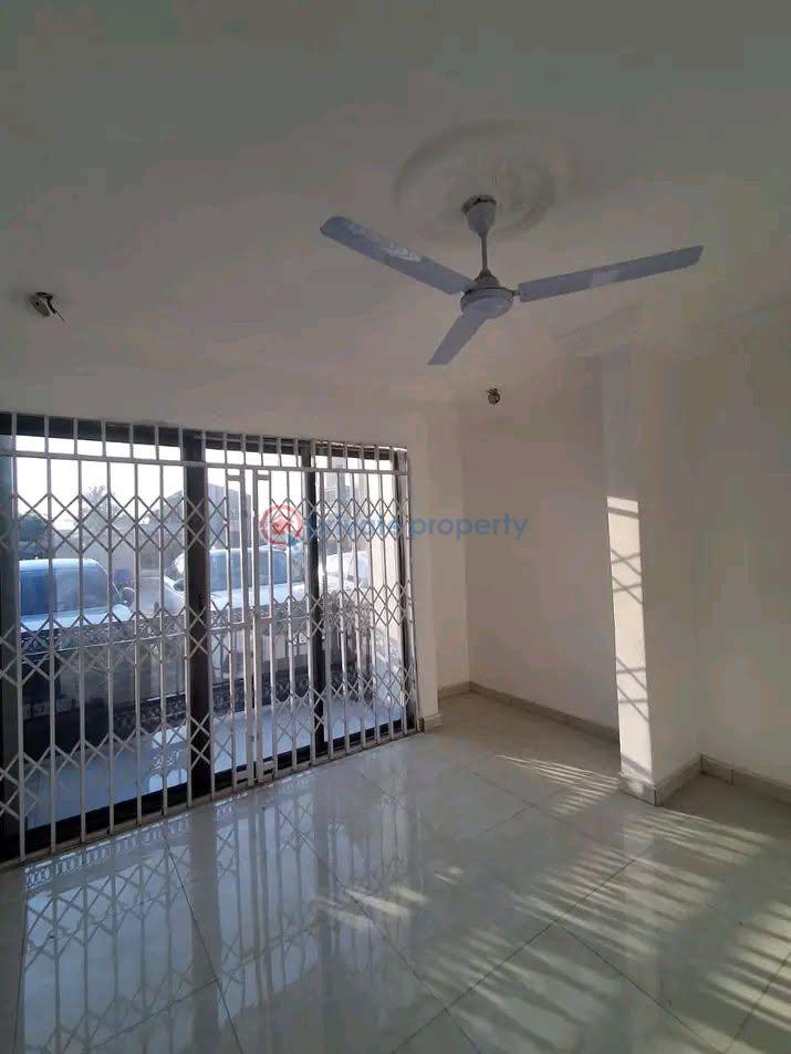 2 bedroom Apartment For Rent Ogbojo Adenta Municipal Accra - 3