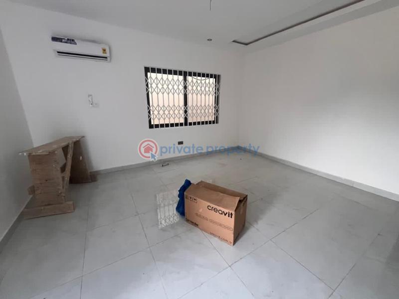 3 bedroom Semi detached Duplex For Sale Ashongman Ga East Municipal Accra - 5