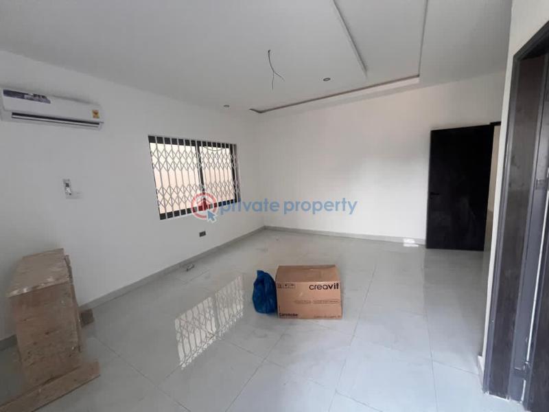 3 bedroom Semi detached Duplex For Sale Ashongman Ga East Municipal Accra - 10