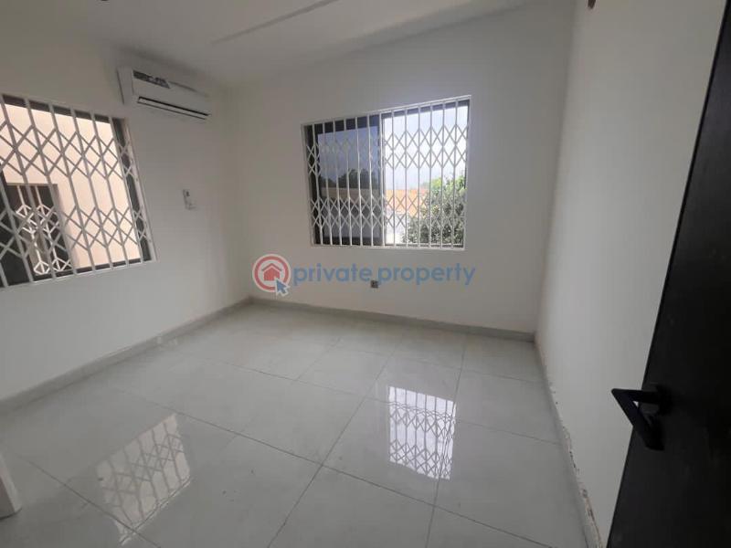 3 bedroom Semi detached Duplex For Sale Ashongman Ga East Municipal Accra - 2