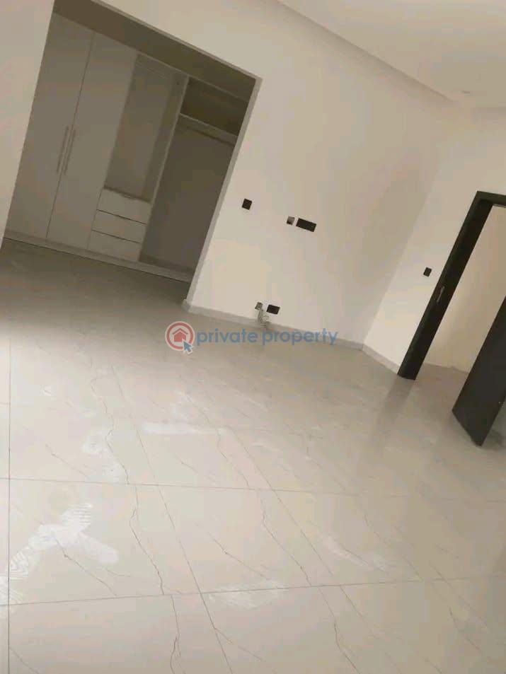 3 bedroom Townhouse For Sale Spintex Accra - 5