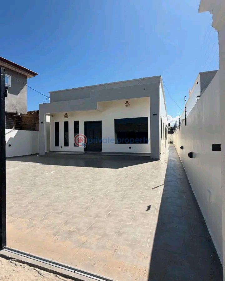 3 bedroom House For Sale Manet Junction Spintex Accra - 0