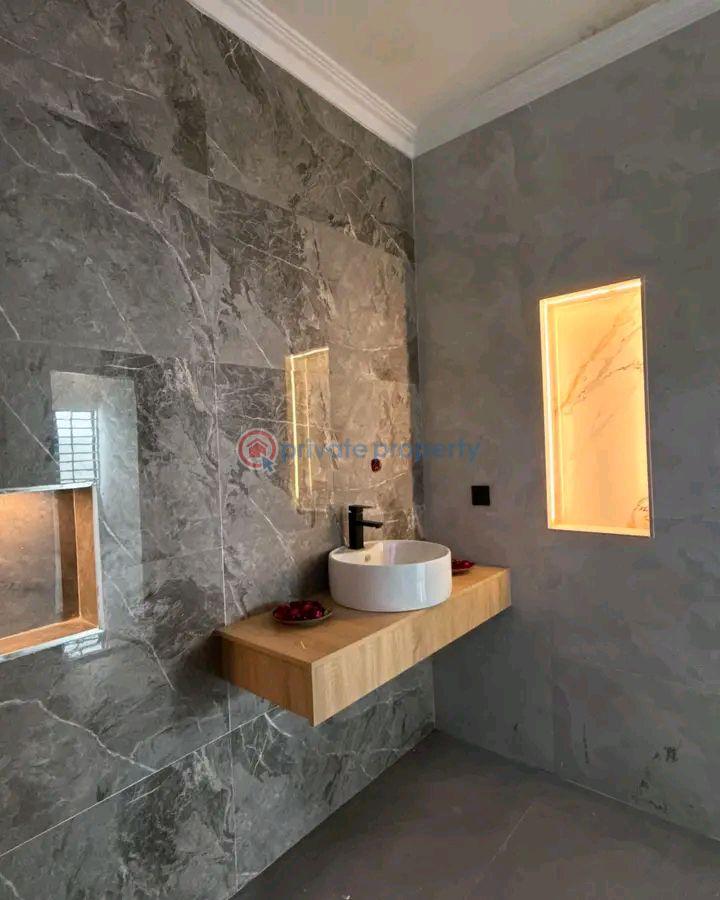 3 bedroom House For Sale Manet Junction Spintex Accra - 4