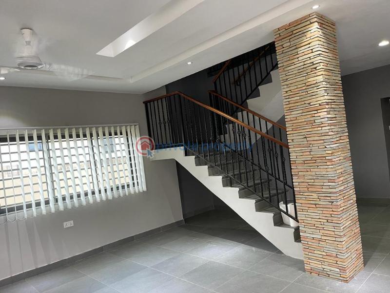3 bedroom House For Rent East Airport Airport Residential Area Accra - 1