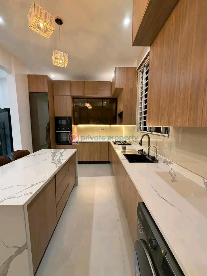 3 bedroom House For Sale Sakumono Spintex Accra - 11