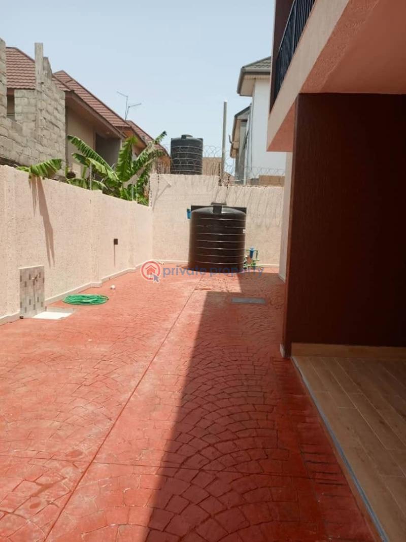 3 bedroom House For Rent Rasta-bush Road Teshie new Town Accra - 8
