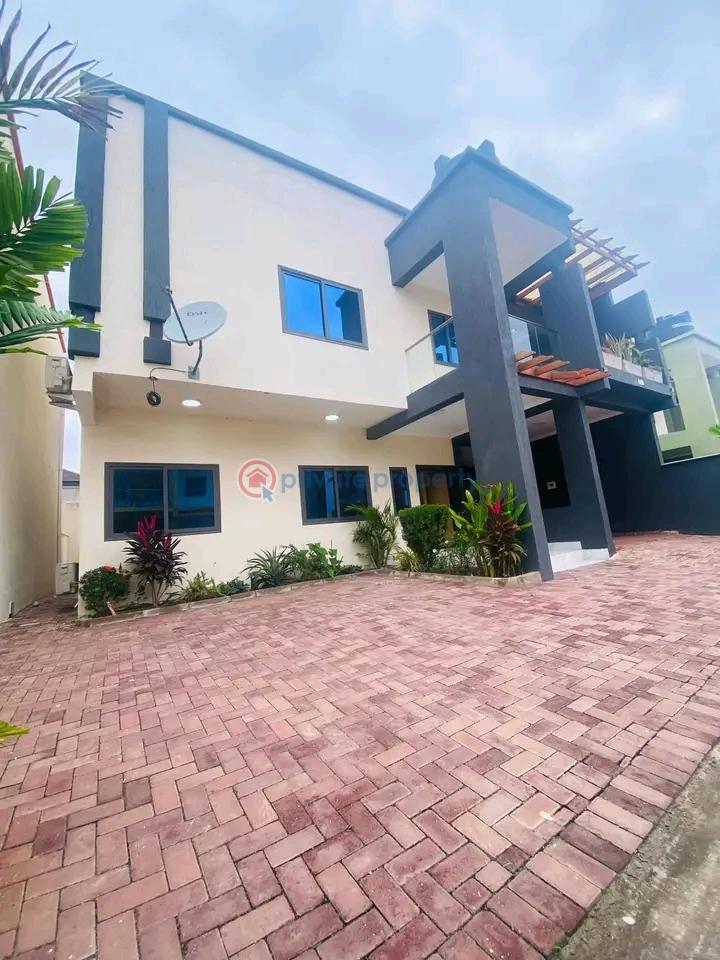 3 bedroom Townhouse For Rent Achimota Accra - 1