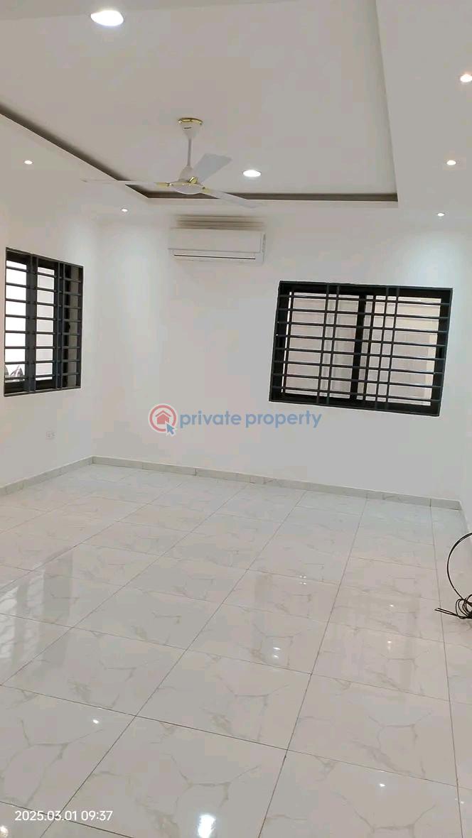 3 bedroom Townhouse For Rent North Legon Accra - 2