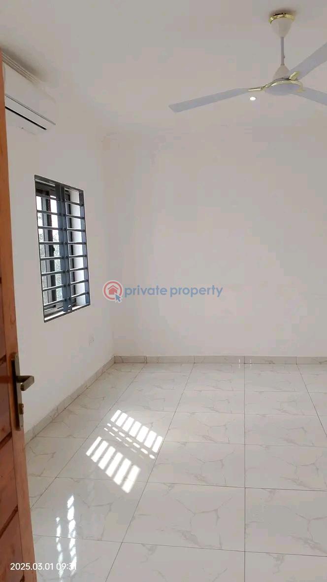 3 bedroom Townhouse For Rent North Legon Accra - 4