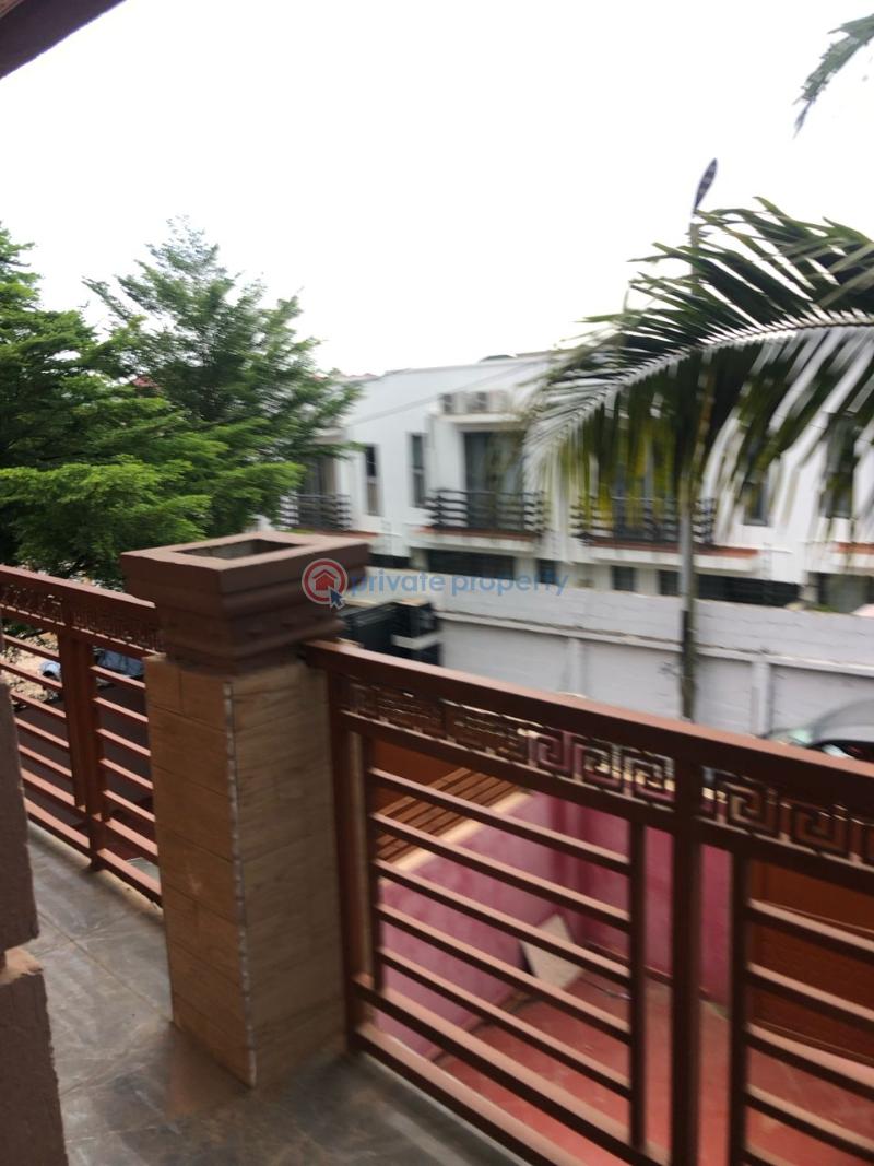 3 bedroom House For Sale Bushroad Rasta- Bush Road Tse Addo Accra - 1