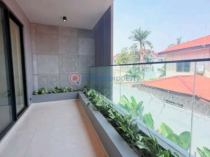 4 bedroom Townhouse For Rent Cantonments Accra - 12
