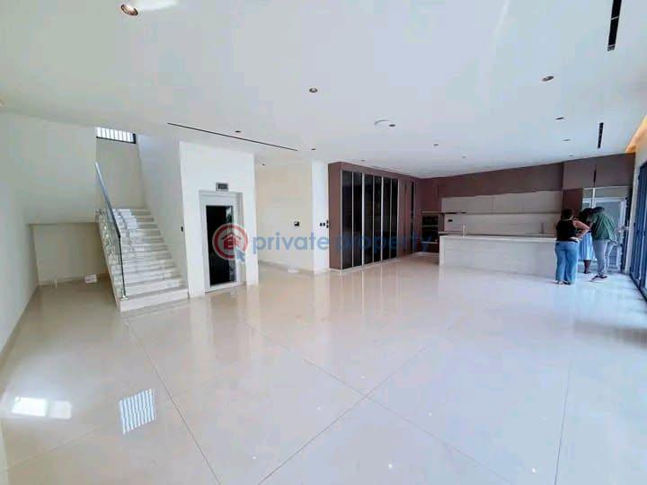 4 bedroom Townhouse For Rent Cantonments Accra - 2