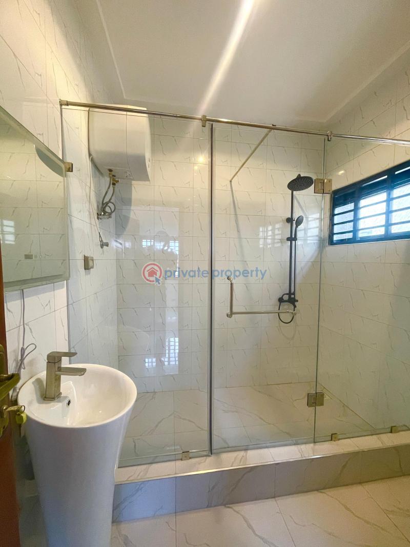 4 bedroom Detached Duplex For Sale Ashley Botwe Accra Ghana. Ashaley Botwe Adenta Municipal Accra - 7