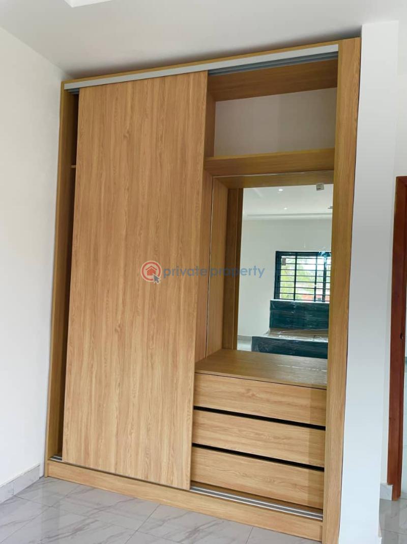 4 bedroom Detached Duplex For Sale Ashley Botwe Accra Ghana. Ashaley Botwe Adenta Municipal Accra - 9