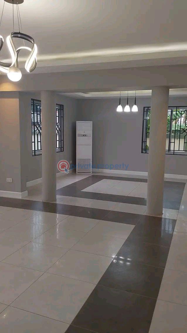 4 bedroom House For Rent North Labone Accra - 5