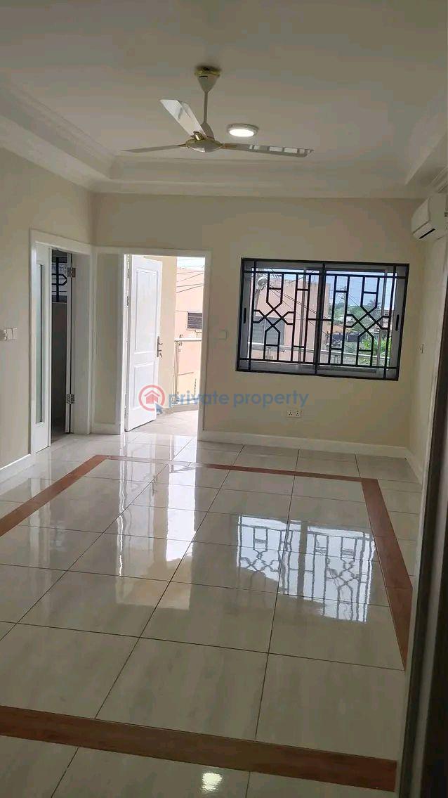 4 bedroom House For Rent North Labone Accra - 4