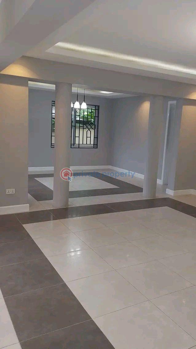 4 bedroom House For Rent North Labone Accra - 2