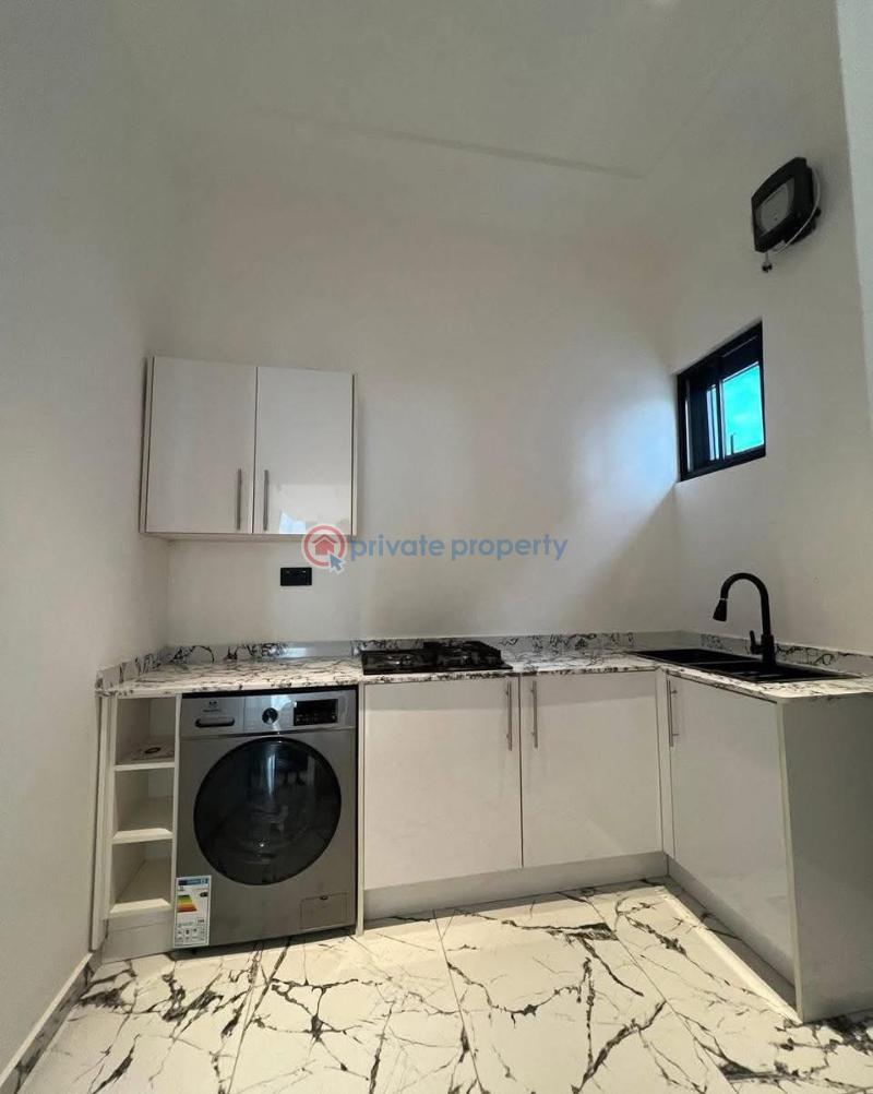 4 bedroom House For Sale Ashaley Botwe School Junction School Junction East Legon Accra - 8