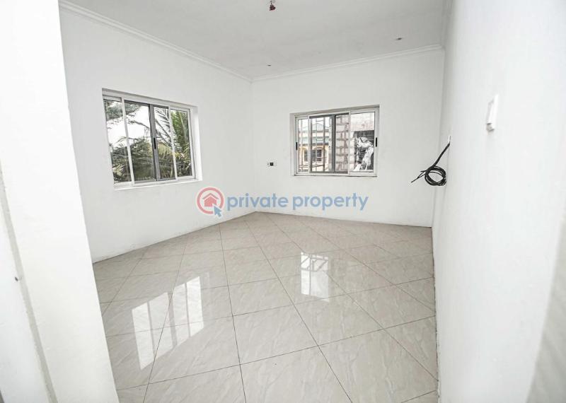 4 bedroom House For Sale Spintex Accra - 5