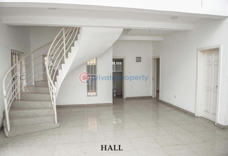4 bedroom House For Sale Spintex Accra - 7