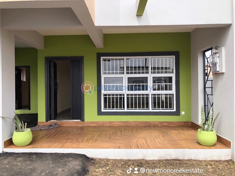 4 bedroom House For Sale Lakeside Estates. Adenta Municipal Accra - 1