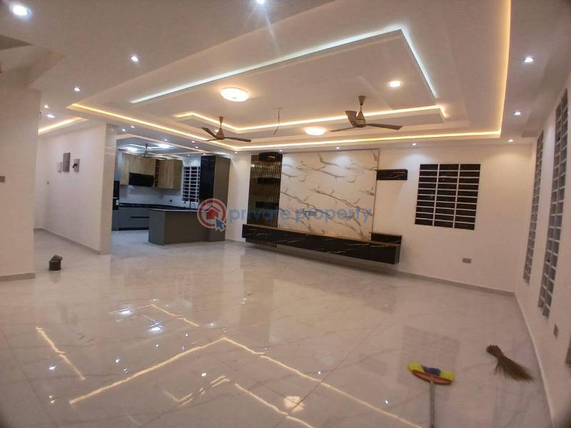 4 bedroom Townhouse For Sale Ogbojo East Legon Accra - 4