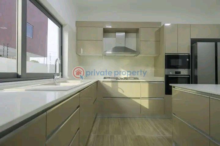 4 bedroom Townhouse For Rent Abelemkpe Accra - 2