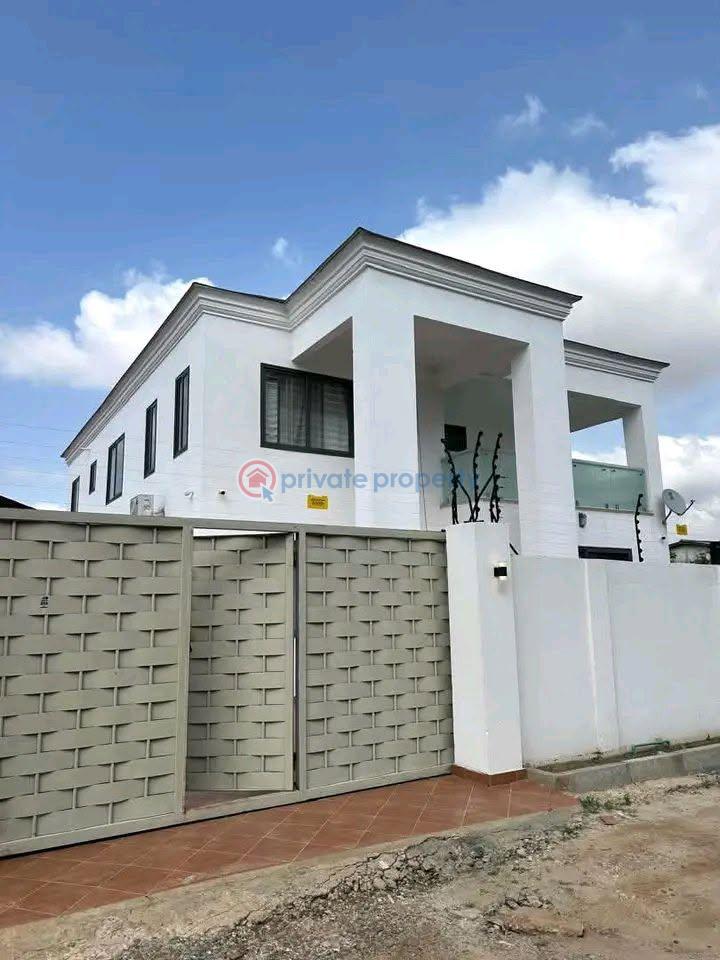 4 bedroom House For Sale Accra Ghana Cantonments  - 0