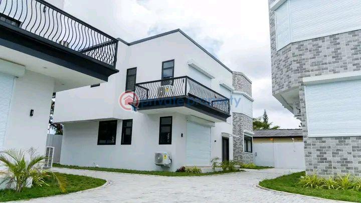 4 bedroom House For Rent Accra East Legon  - 5