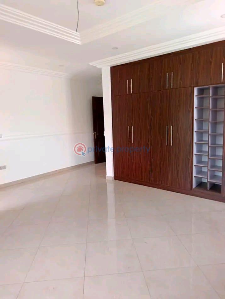 4 bedroom Townhouse For Rent Achimota Accra - 3