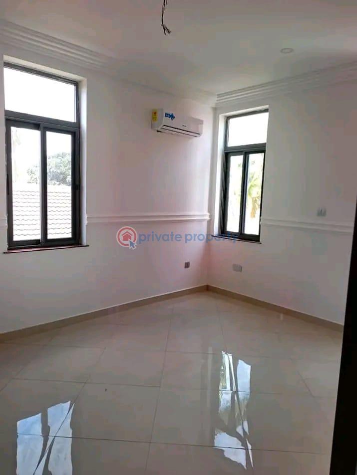4 bedroom Townhouse For Rent Achimota Accra - 7