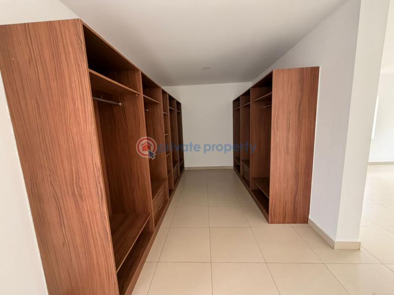 4 bedroom Townhouse For Rent Airport Residential Area Accra - 2