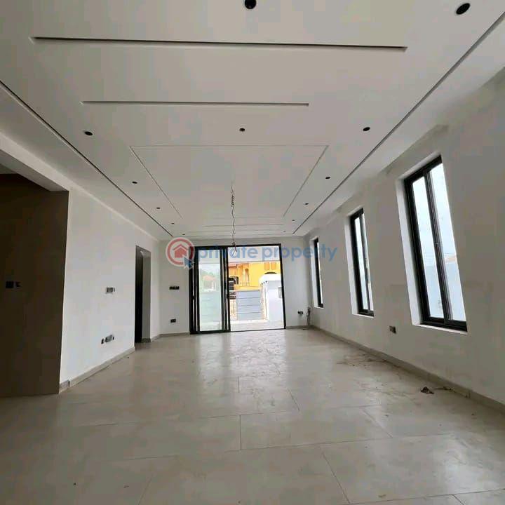 4 bedroom Townhouse For Sale Tse Addo Roundabout Accra - 8