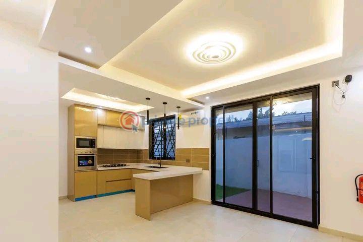 4 bedroom House For Rent East Legon Accra - 4