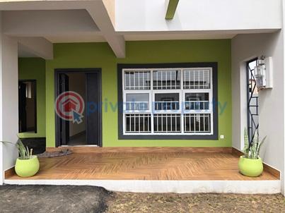 5 bedroom Detached Duplex For Sale Lakeside Estates. Adenta Municipal Accra - 2