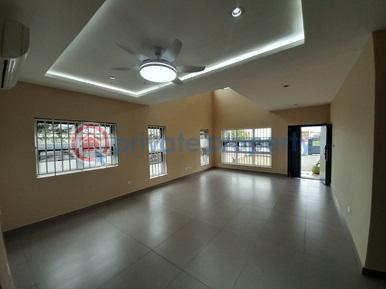 5 bedroom Detached Duplex For Sale Lakeside Estates. Adenta Municipal Accra - 7