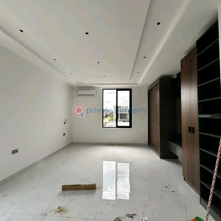 4 bedroom Townhouse For Sale Adenta Municipal Accra - 9
