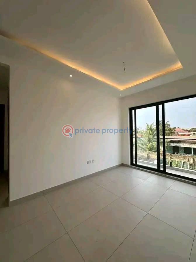 4 bedroom Townhouse For Sale Spintex Accra - 9